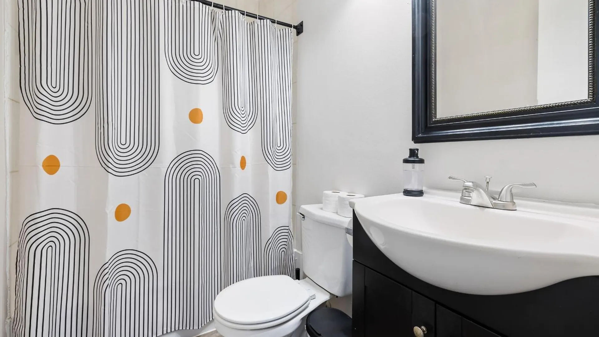 Central Living In Times Square New York Apartment