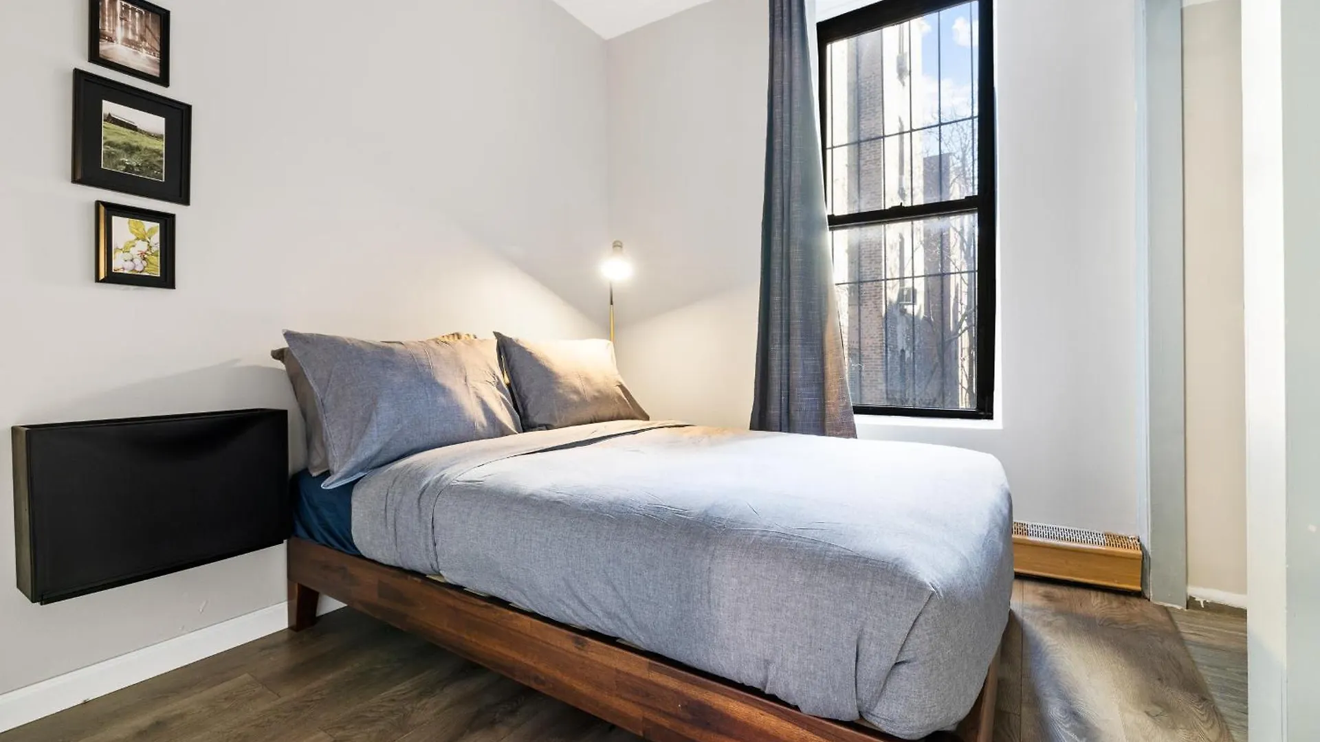 Central Living In Times Square New York Apartment